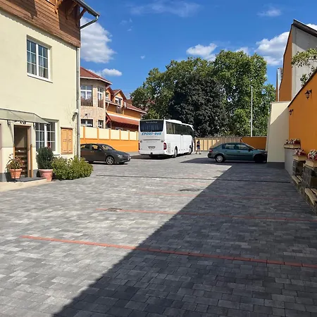 Hotel Karin-3