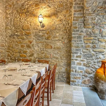 Palazzo Iaquinta - Rooms, Restaurant&Wellness-3