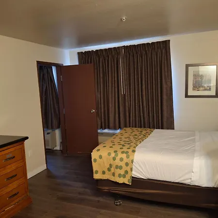 Toppenish Inn And Suites-2