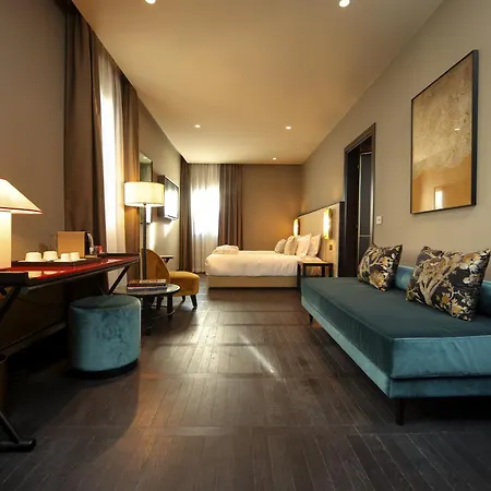 U-Visionary Venezia Hotel-3