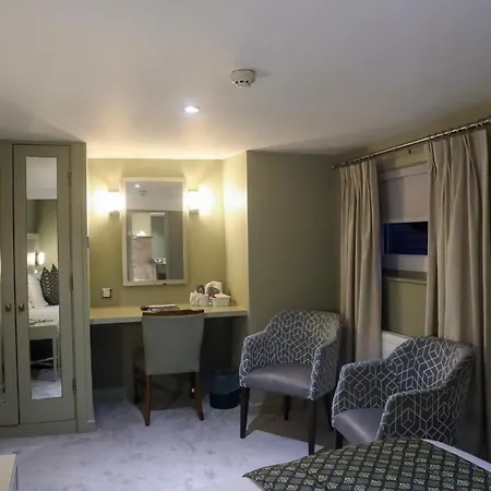 The George Hotel-2