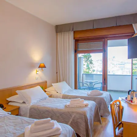 Hotel Chalet del Lago-3