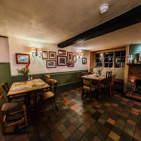 The Rose & Crown In Trent-3