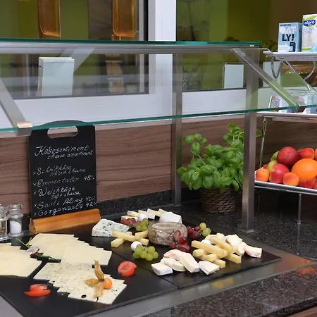 Best Western Queens Hotel Pforzheim-Niefern-3