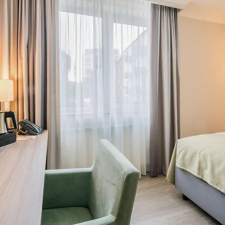 Best Western Plus Hotel Regence-3