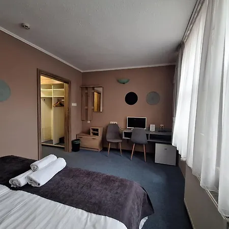 Hotel Unicornis-3