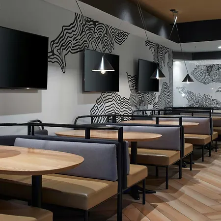 Delta Hotels By Marriott Quebec-2