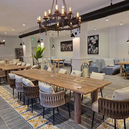 Castro Mesembria Boutique Hotel-2