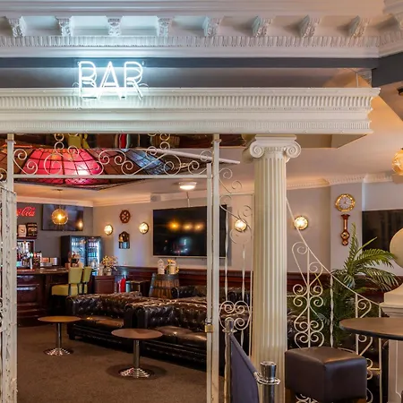 Sachas Hotel Manchester-3