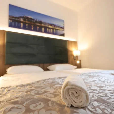 Altstadt Hotel Hofwirt Salzburg-3