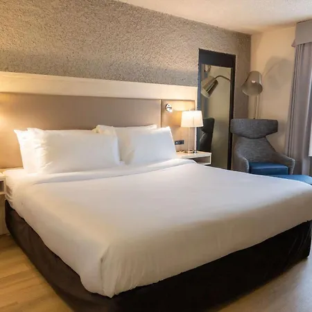 Radisson Hotel Fort St John-3