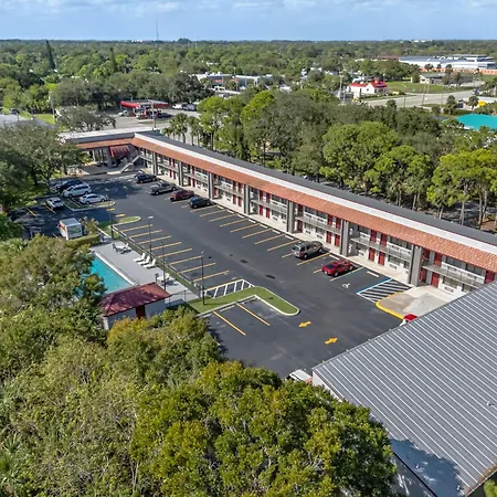 Red Roof Inn Ft Pierce-2