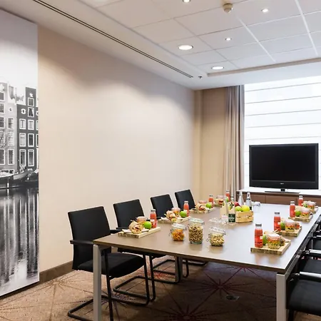 Courtyard By Marriott Brussels-3