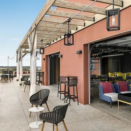Aloft By Marriott Wilmington At Coastline Center-2