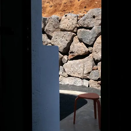 Hektor - farm, arts&suites-2