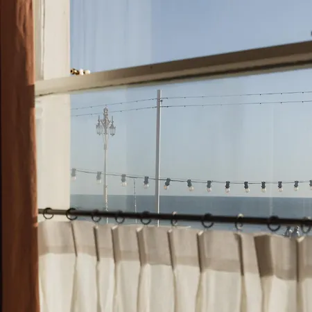 No.124 By Guesthouse, Brighton-2