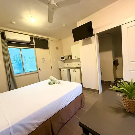 Tropical River Hotel-2