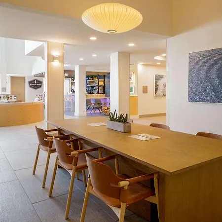 Hilton Garden Inn Dana Point Doheny Beach-3