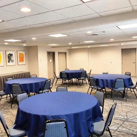 Holiday Inn Express Hotel & Suites Antigo By Ihg-3
