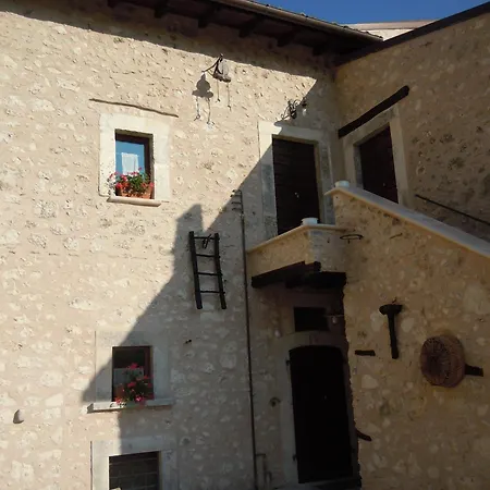 La Casa Sù Le Dimore Del Borgo-3
