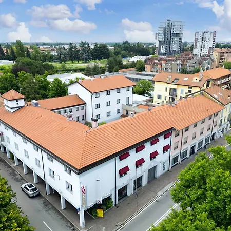 Best Western Plus Borgolecco Hotel-2