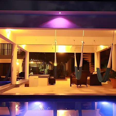 13Bdr Villa Bellamar Akumal - Private Chef - Beachfront - Weddings-Business Retreats-Golf-Family-2