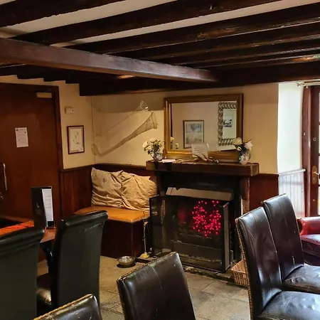 Glenisla Hotel-3
