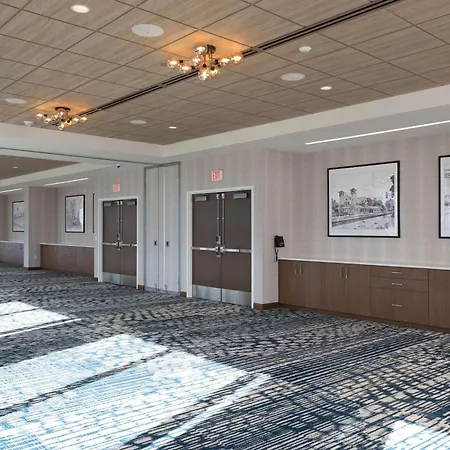 Doubletree By Hilton Battle Creek-3