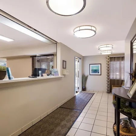 Sonesta Simply Suites Denver West Federal Center-2