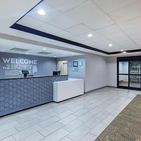 Hampton Inn Selma-3
