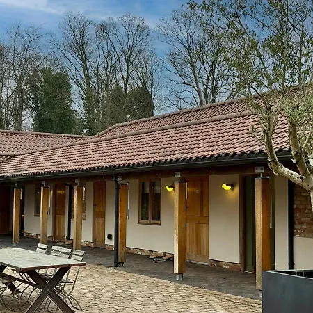 The Ridings At Theobalds Park-3
