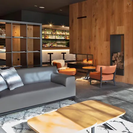 Acta Arthotel-3