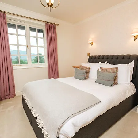 Ravenstone Manor-2
