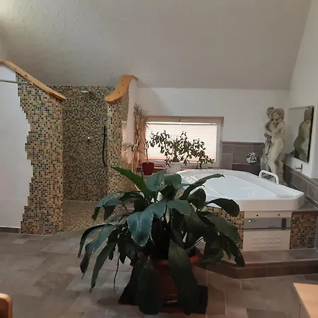 Hotel Gasthof Zur Krone-3