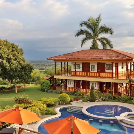 Finca Hotel Tucurinca-2