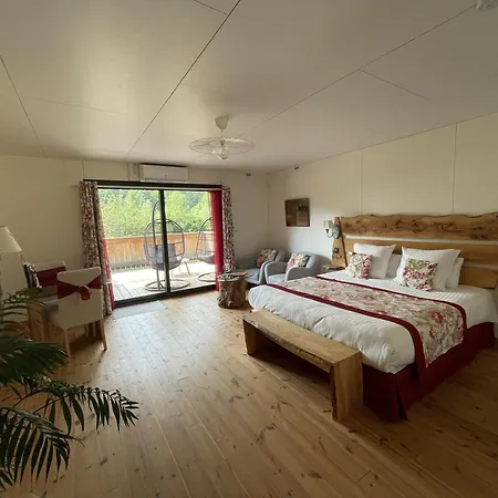 Le Volcan des Sens, chambres d'hotes de luxe et SPA-3