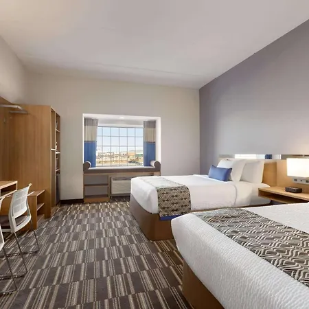 Microtel Inn & Suites By Wyndham Gambrills-2