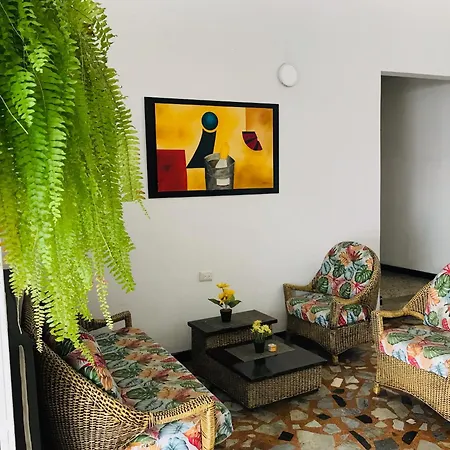 Hotel Maceo Melgar-2