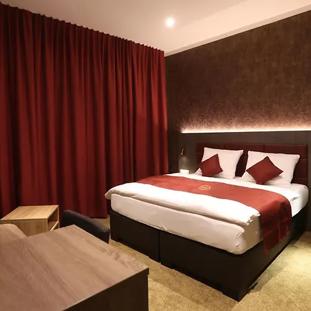Hotel Golden Pearl Magdeburg im Stadtzentrum-3