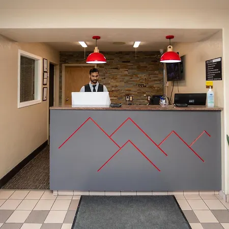 Ramada By Wyndham Cranbrook-2