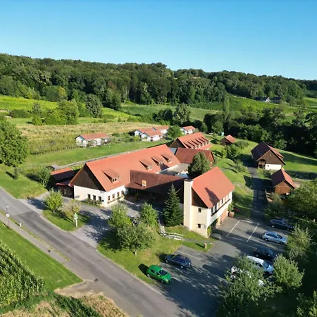Jufa Hotel Tieschen-2