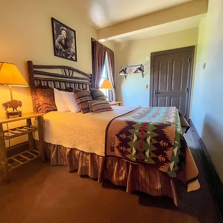 Sheridan Inn - Best Western Signature Collection-3