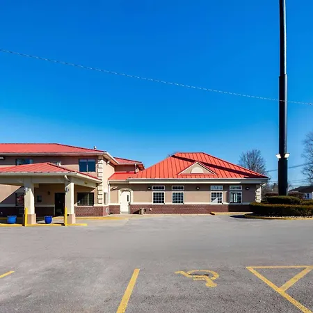 Super 8 By Wyndham Elizabethtown-3