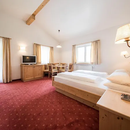 Tonzhaus Hotel-3