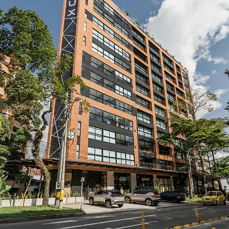 Kyux Studios by Jalo - Laureles-3