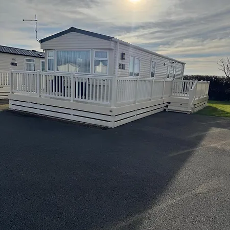 Snowdon View, White Tower Holiday Park-2