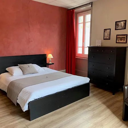 Hotel Du Midi-2