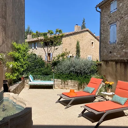 Aux Deux Fontaines - Au coeur de la Provence-2