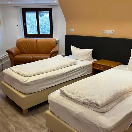 Hotel Quickborner Hof-2