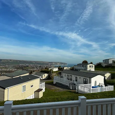 Bayview Holiday Home-2